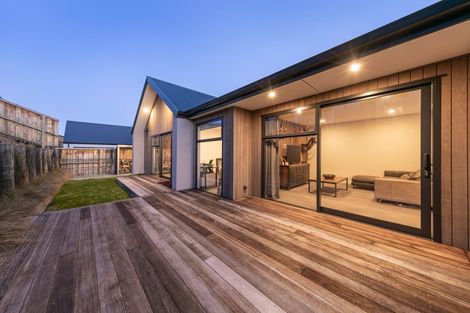 Photo of property in 41 Avalon Station Drive, Wanaka, 9305