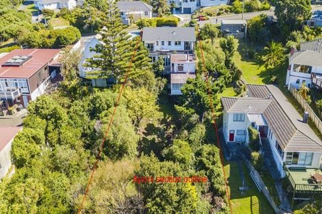 Photo of property in 30 Mana View Road, Paremata, Porirua, 5026