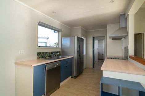 Photo of property in 72 Richmond Avenue, Richmond Heights, Taupo, 3330