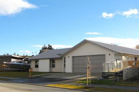 Photo of property in 57 Howards Drive, Lake Hayes, Queenstown, 9304