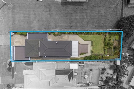 Photo of property in 192 Vipond Road, Stanmore Bay, Whangaparaoa, 0932