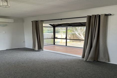 Photo of property in 2 Tasman Street, Havelock North, 4130