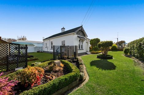 Photo of property in 21 Argyle Street, Hawera, 4610