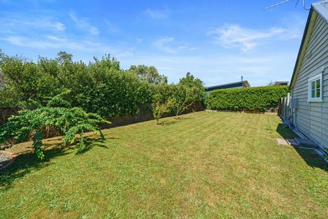 Photo of property in 99 Jellicoe Street, Martinborough, 5711