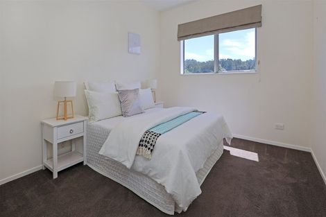 Photo of property in 28d Tram Valley Road, Swanson, Auckland, 0614