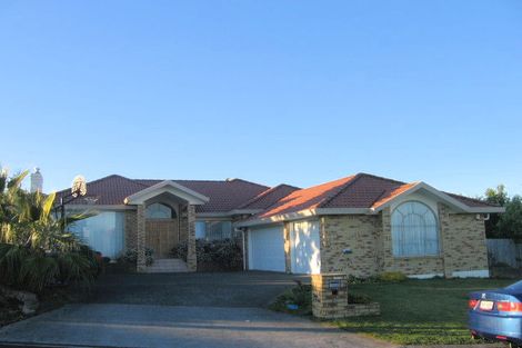 Photo of property in 5 Balbriggan Rise, Dannemora, Auckland, 2016