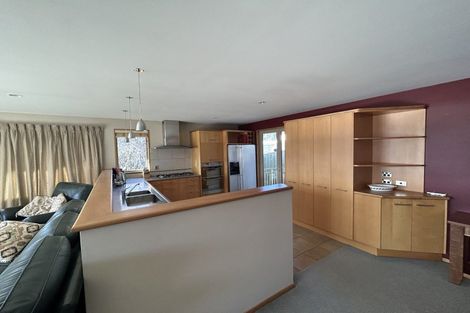 Photo of property in 142 Warren Street, Wanaka, 9305