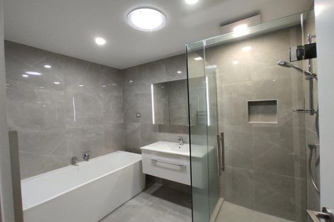 Photo of property in 19 Moki Place, Long Bay, Auckland, 0630