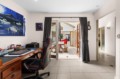 Photo of property in 11 Park Lane, Greenmeadows, Napier, 4112