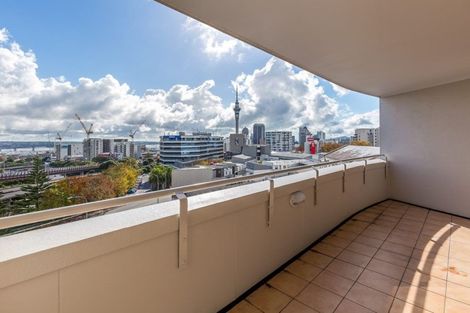 Photo of property in 4b/22 Beresford Square, Auckland Central, Auckland, 1010