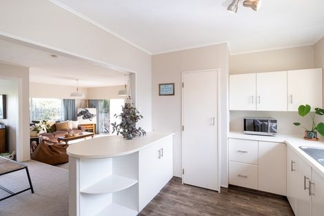 Photo of property in 2 O'connell Road, Bay View, Napier, 4104