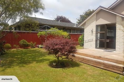 Photo of property in 37 Branch Road, Highlands Park, New Plymouth, 4312