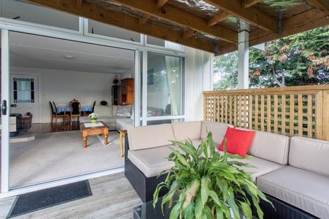 Photo of property in 11 Bell Street, Otane, 4202