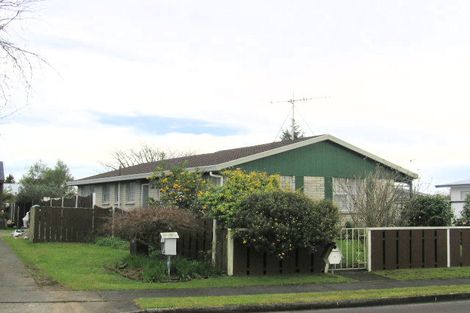 Photo of property in 7 Sandalwood Drive, Dinsdale, Hamilton, 3204