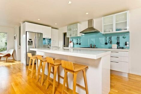 Photo of property in 23 Viridian Lane, Greenhithe, Auckland, 0632