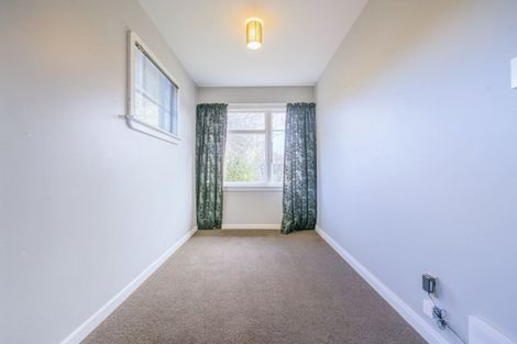 Photo of property in 106 Avonhead Road, Avonhead, Christchurch, 8042