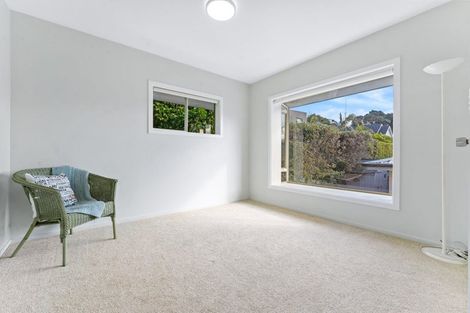 Photo of property in 1/22 Tiri Road, Milford, Auckland, 0620