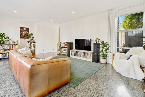 Photo of property in 28e Ian Morrison Road, Hobsonville, Auckland, 0616