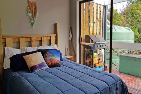 Photo of property in 129 Oakura Road, Oakura, Hikurangi, 0184