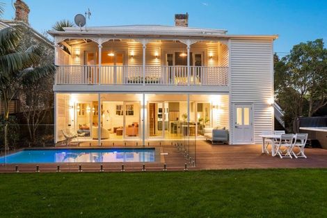 Photo of property in 49 Anglesea Street, Freemans Bay, Auckland, 1011