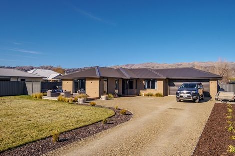 Photo of property in 78 Stratford Drive, Mount Pisa, Cromwell, 9383
