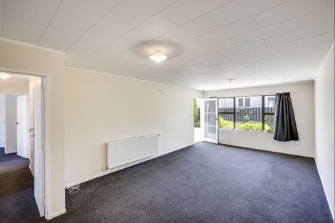 Photo of property in 2/802 Victoria Street, Parkvale, Hastings, 4122