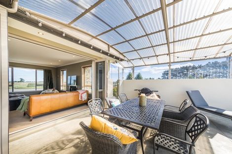 Photo of property in 1541 Rongotea Road, Kairanga, Palmerston North, 4475