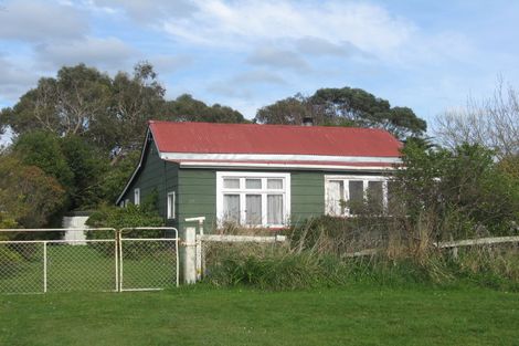 Photo of property in 23 Puketea Street, Tokomaru, Palmerston North, 4474