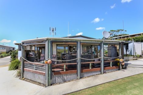 Photo of property in 481b Grahams Beach Road, Manukau Heads, Waiuku, 2684