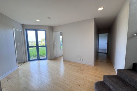 Photo of property in 57 Renoir Street, West Harbour, Auckland, 0618