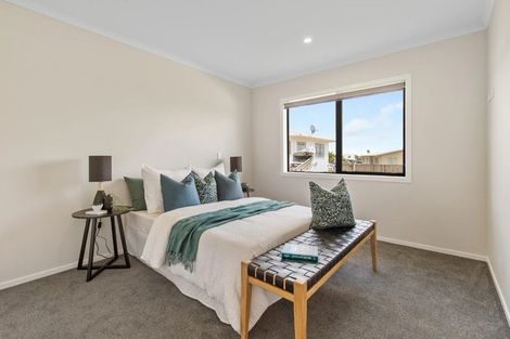 Photo of property in 39 Strathmore Avenue, Levin, 5510