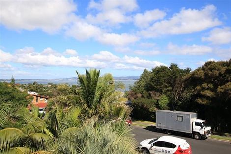 Photo of property in 68 Hadfield Street, Beach Haven, Auckland, 0626