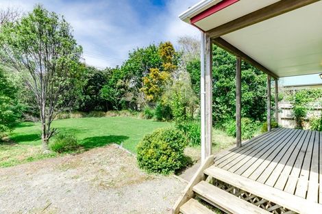 Photo of property in 57 Waimea Road, Waikanae Beach, Waikanae, 5036