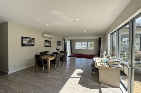 Photo of property in 10 Remana Crescent, Huapai, Kumeu, 0810