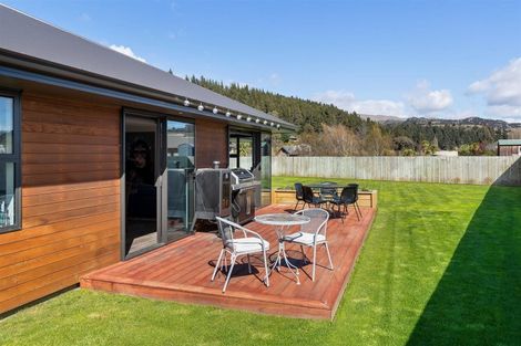 Photo of property in Luggate Park, 20 Cooper Crescent, Luggate, Cromwell, 9383