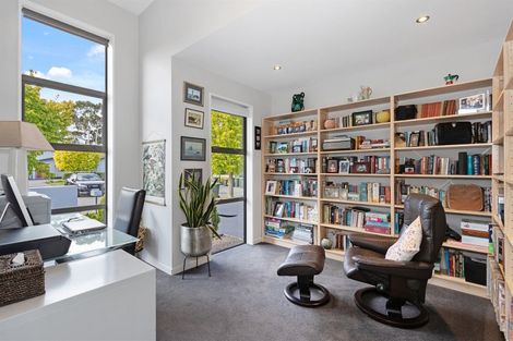 Photo of property in 14 Crown Close, Prebbleton, 7604