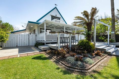 Photo of property in 19 Tatai Road, Bowentown, Katikati, 3177