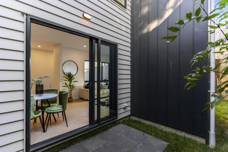 Photo of property in 44e Bruce Road, Glenfield, Auckland, 0629