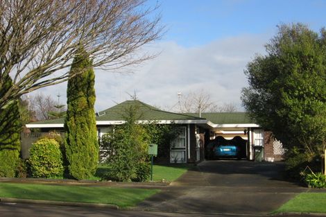 Photo of property in 52 Kentucky Way, Awapuni, Palmerston North, 4412