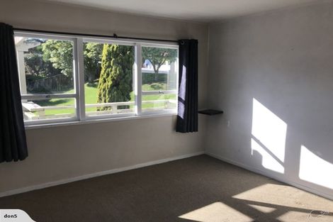 Photo of property in 170a Queen Street, Northcote Point, Auckland, 0627