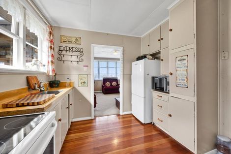 Photo of property in 325 Matangara Road, Hawera, 4672