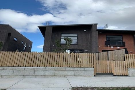 Photo of property in 158 Mcleod Road, Te Atatu South, Auckland, 0610