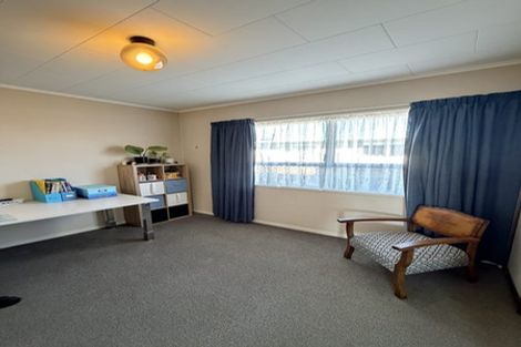 Photo of property in 2/53 Fergusson Street, Stoke, Nelson, 7011