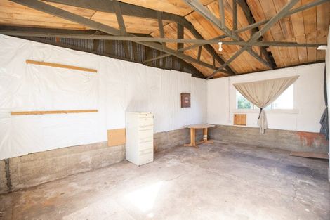 Photo of property in 18 Orchard East Road, Ngatea, 3503