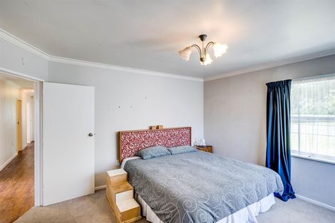 Photo of property in 906 Sylvan Road, Mayfair, Hastings, 4122