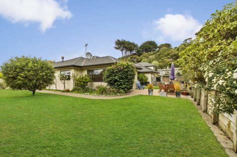 Photo of property in 4 Gybe Place, Whitby, Porirua, 5024