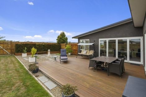 Photo of property in 37 Rodeo Drive, Kelvin Grove, Palmerston North, 4414
