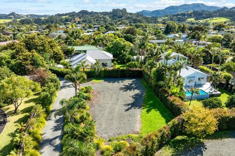 Photo of property in 46a Waimanu Place, Point Wells, 0986