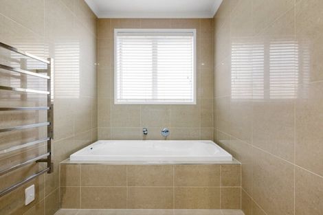 Photo of property in 14 Vantage Place, Flagstaff, Hamilton, 3210