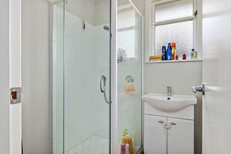 Photo of property in 33 Railway Crescent, Masterton, 5810